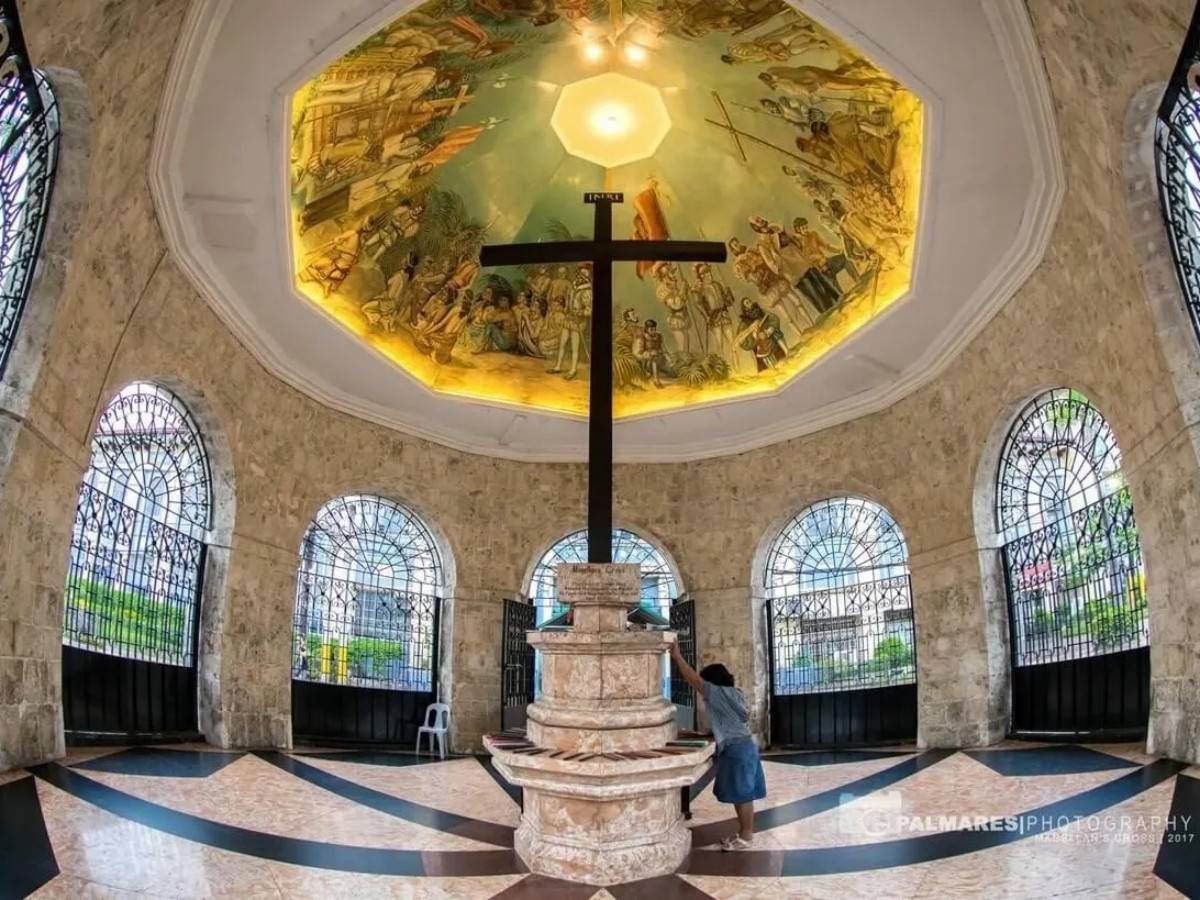 Magellan's Cross