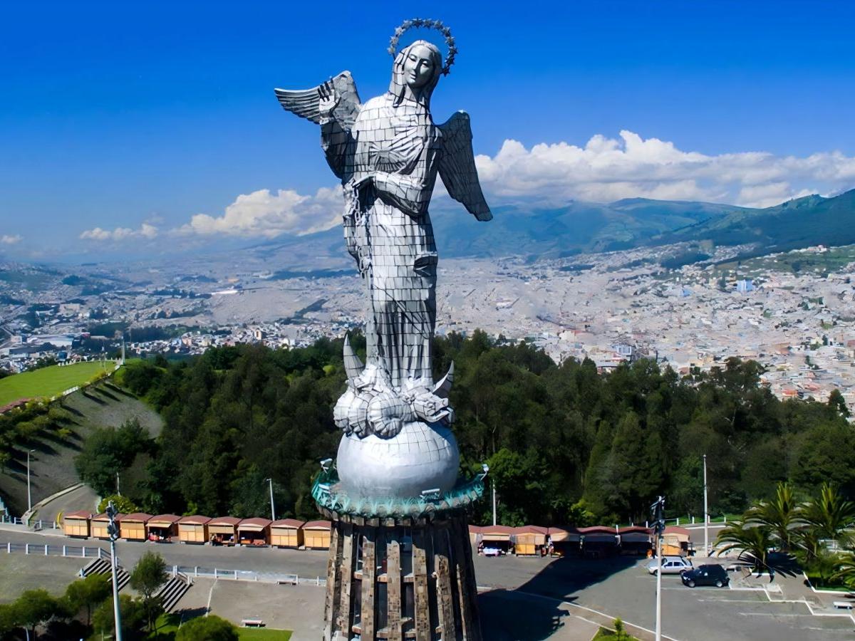 El Panecillo