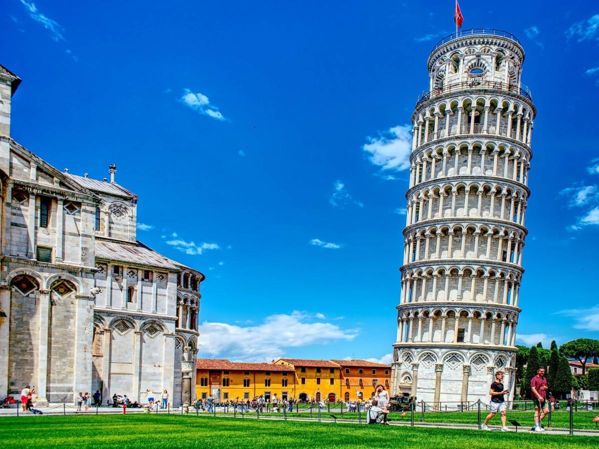 Leaning Tower of Pisa