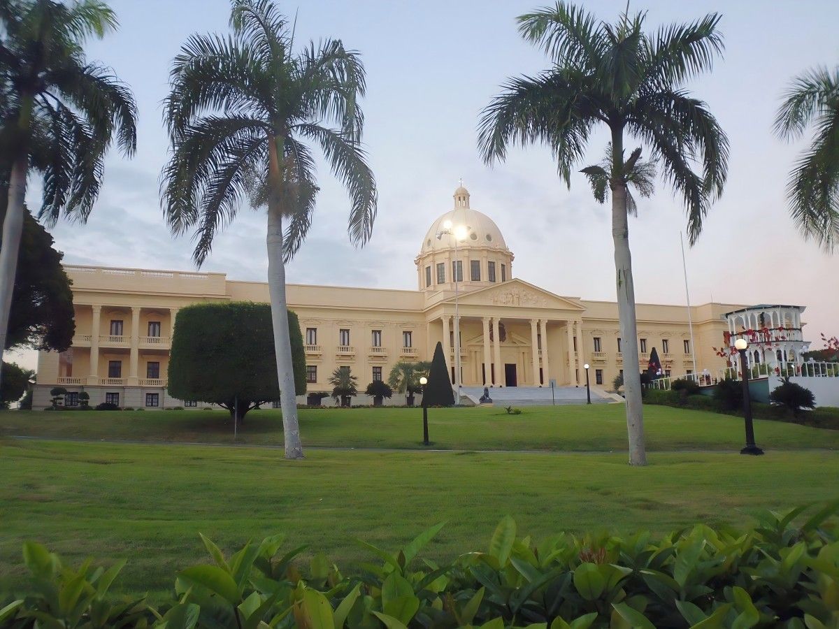 The Role of the Presidential Palace in Dominican Politics and Culture