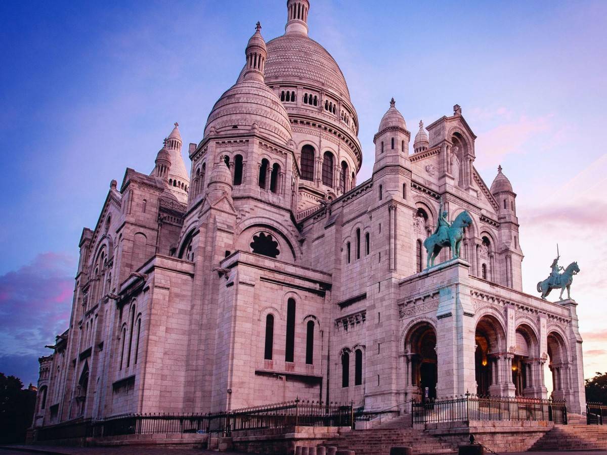 How to visit Sacre-Coeur?