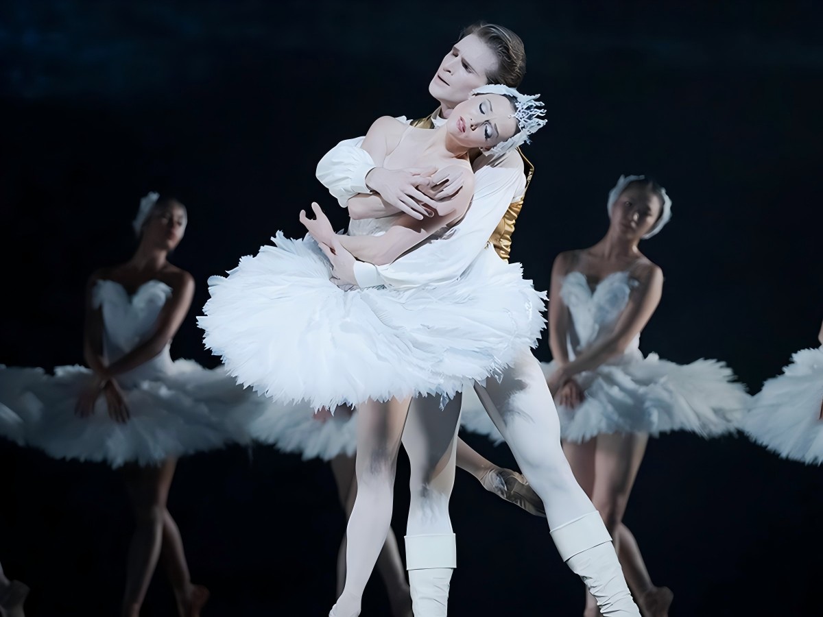 Step Inside Havana Grand Theater and Take in the Charm of Cuban Ballet