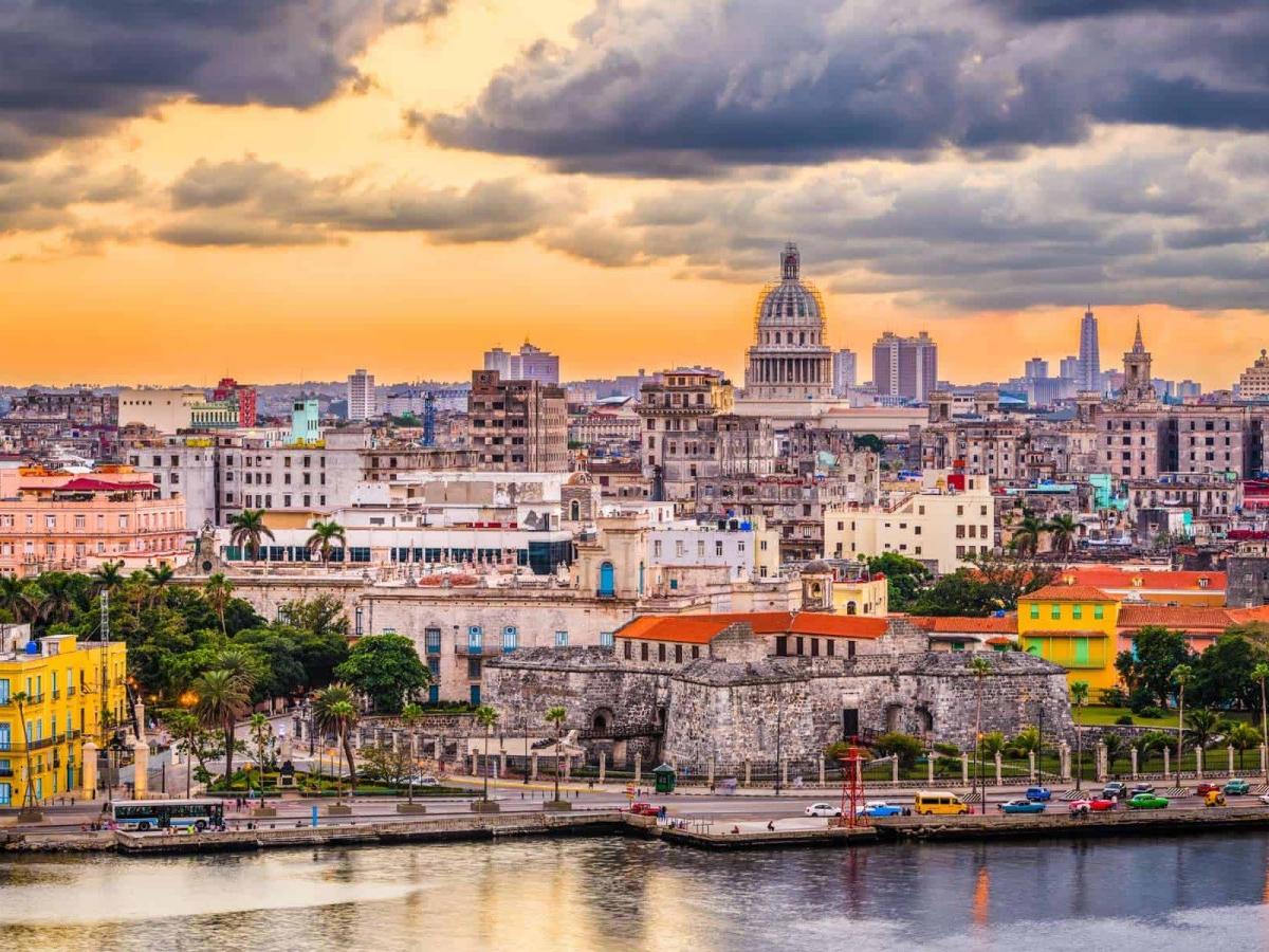 Old Havana: Experience vintage charm and Latin passion