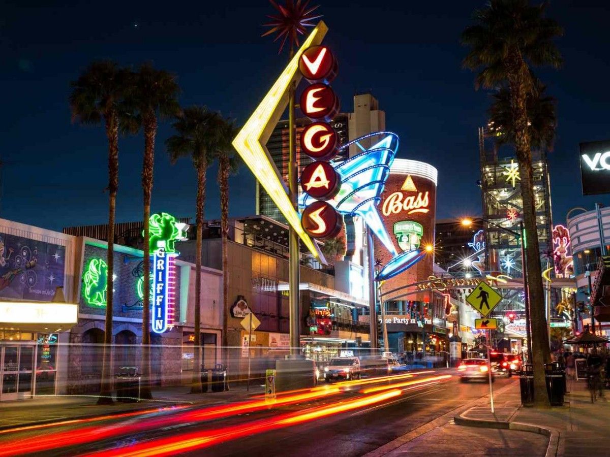 Las Vegas Strip, the heart of the city that never sleeps!