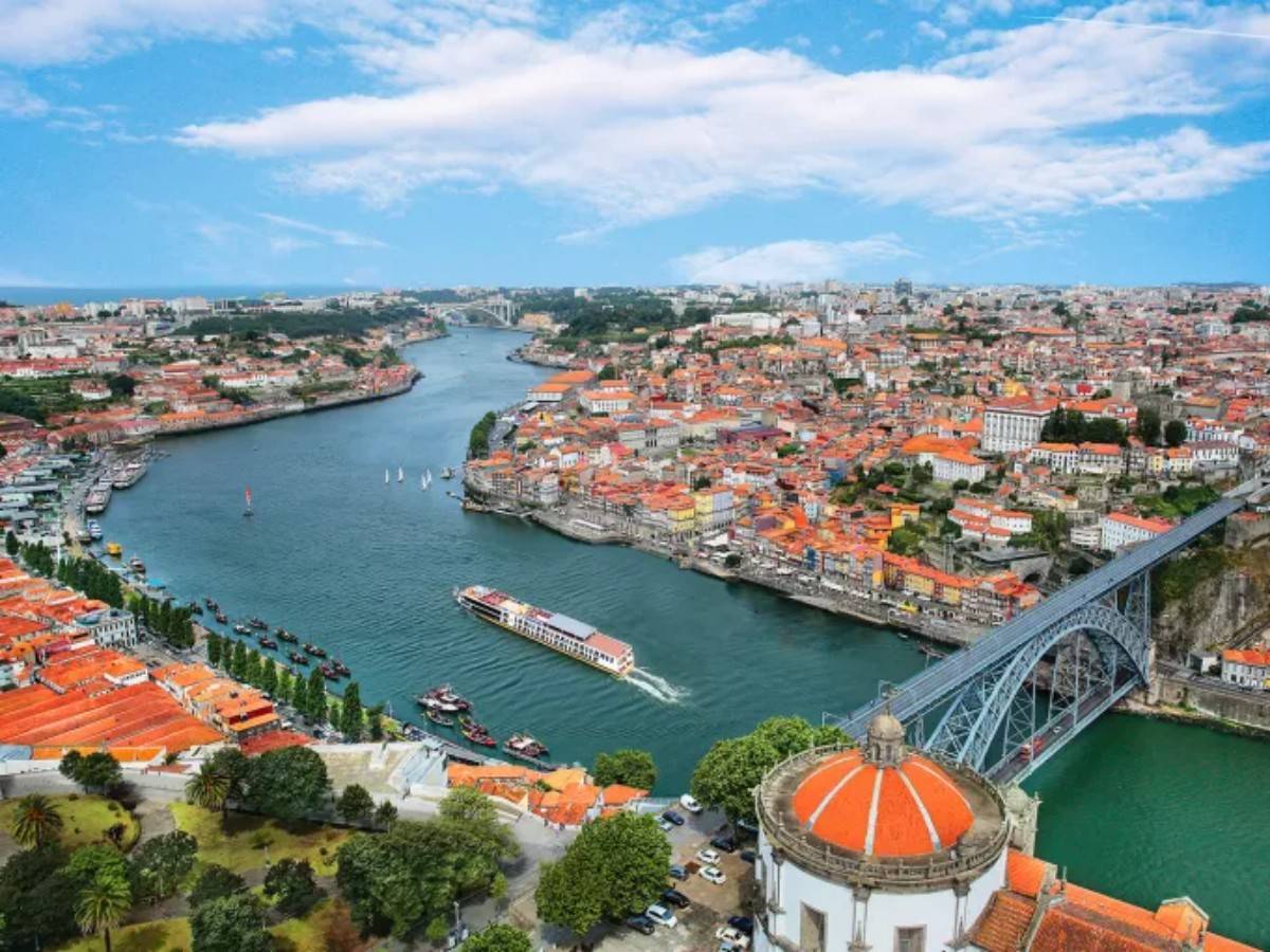 Douro River Cruise: Experience the most charming waterfront scenery in Portugal