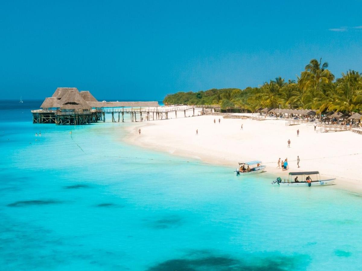 Nungwi Beach: plunge into the heartbeat of Tanzanian coastal life!