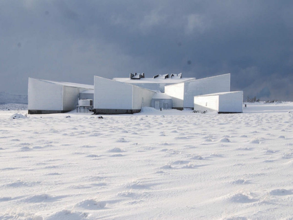 Cool but charming! The charm of the Glaciarium Glacier Museum is not to be missed