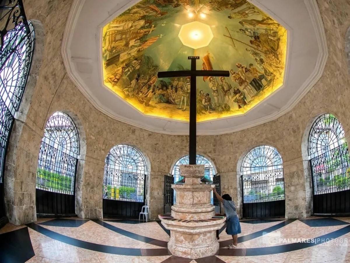 What do you need to know about exploring Magellan's Cross?