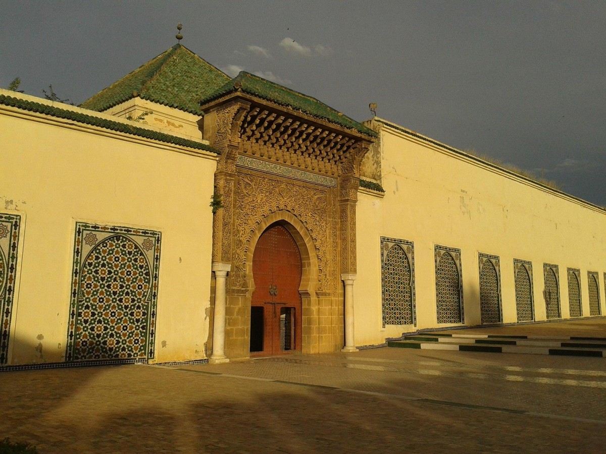 Moroccan version of "Versailles": How does a mausoleum flaunt wealth for 300 years?