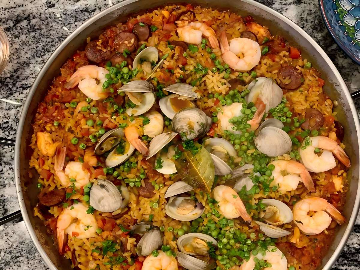 Malvarrosa Beach Food Guide: Paella Not to be Missed