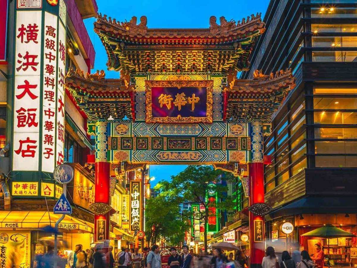 Explore Japan's Largest Chinatown: A Complete Guide to Food, Drink, and Fun in Yokohama Chinatown!