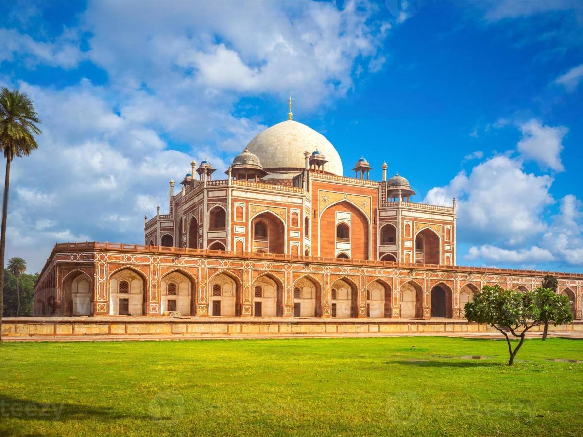 How much do you know about the history of Humayun's Tomb in New Delhi?
