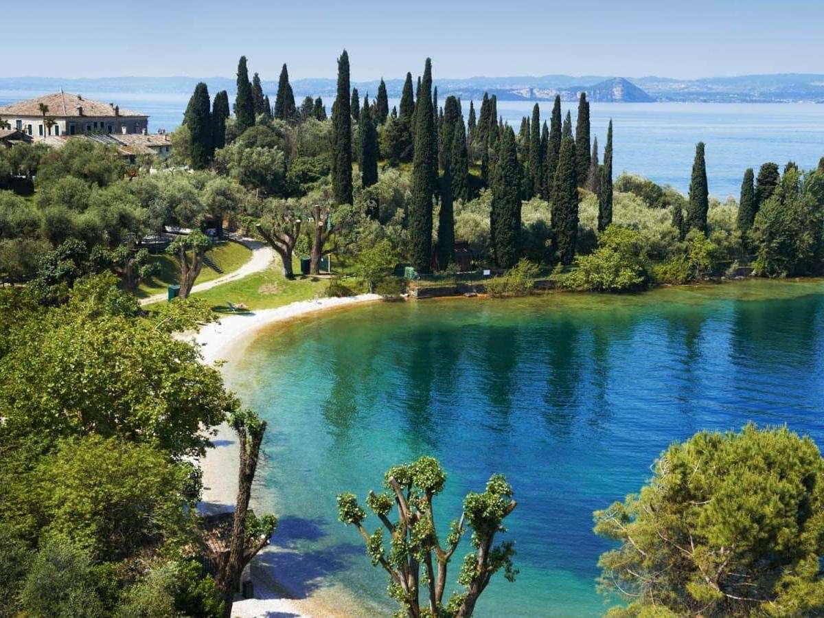 A complete guide to the top 5 wild diving spots in Lake Garda