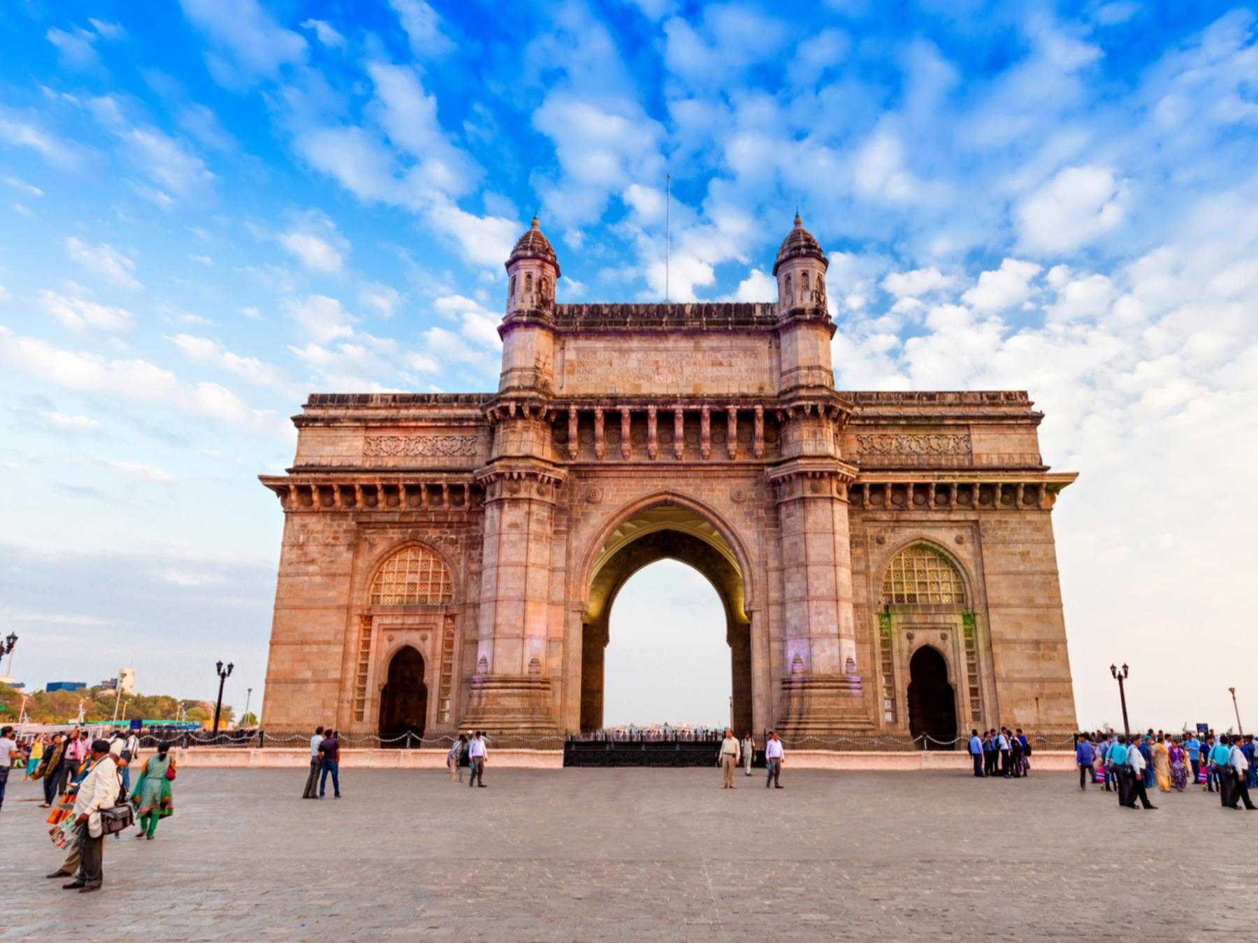 Complete Travel Guide to Gateway of India in Mumbai