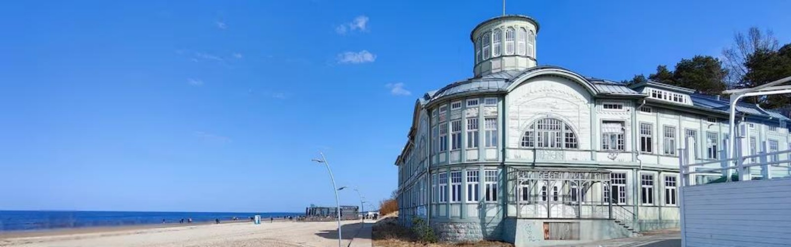 Beachfront Art Gallery