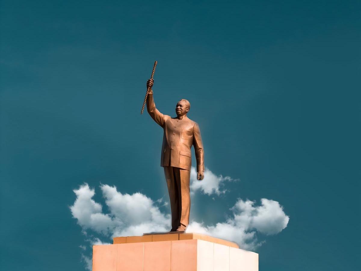 History: a monument to the spirit of the founding fathers