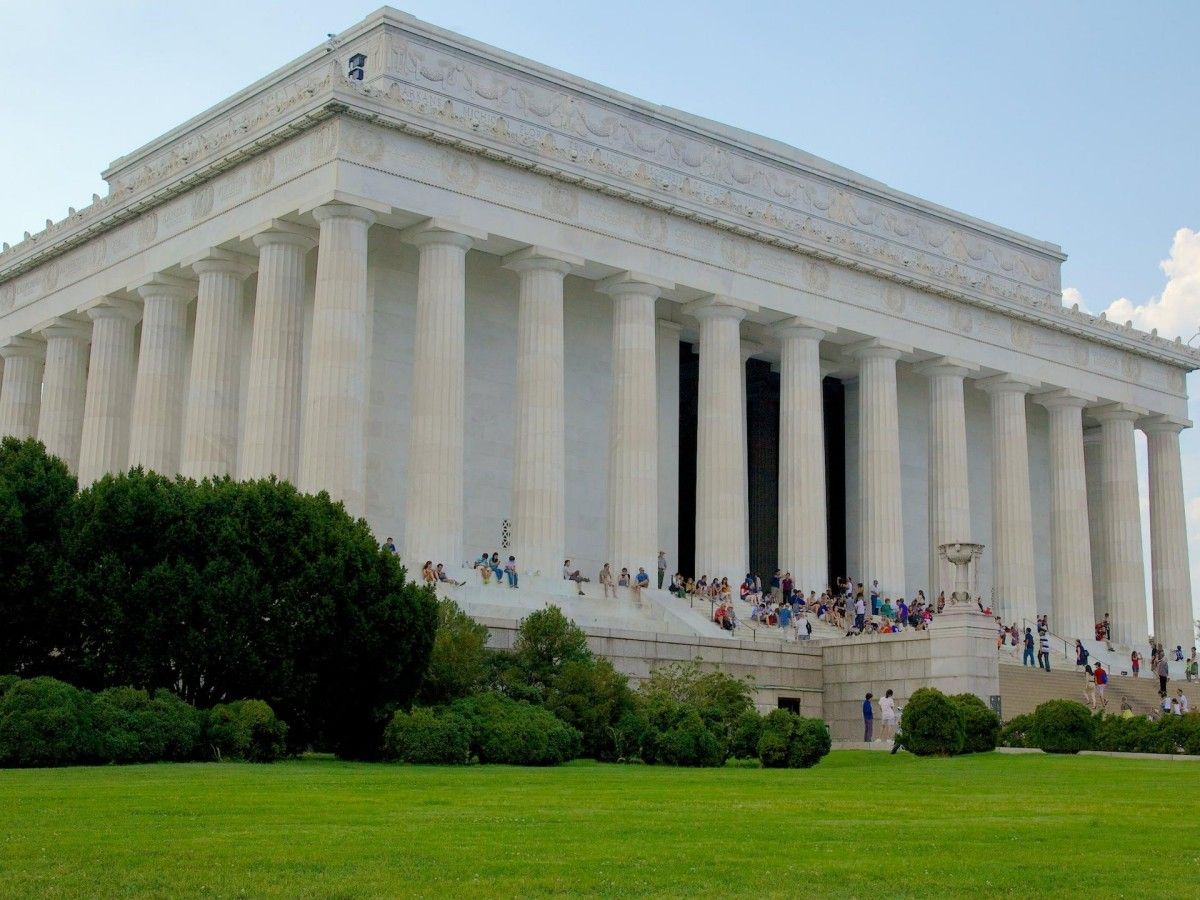 Visiting Tips: How do I make a reservation and get in?