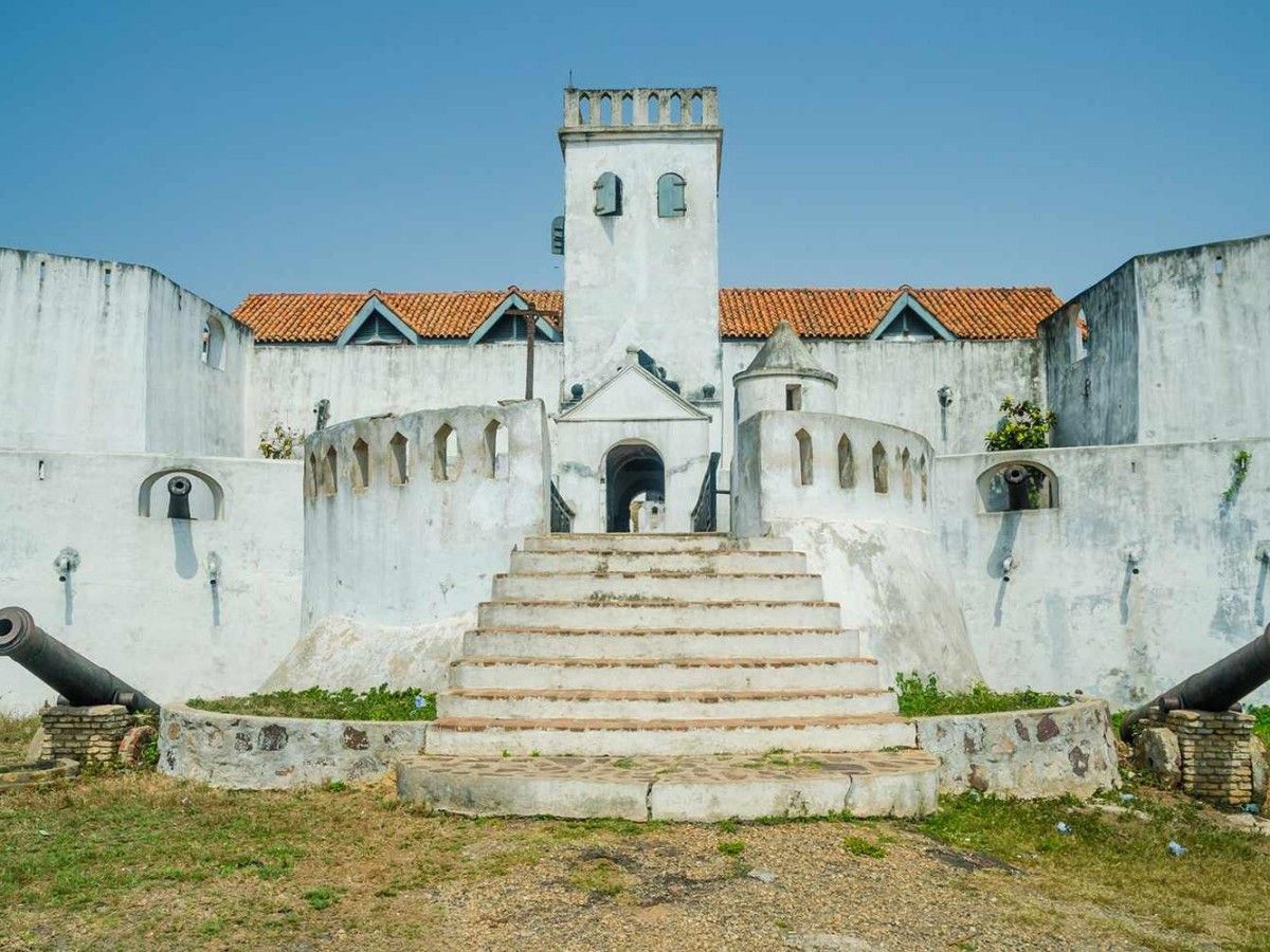 Historical dialogue with Elmina Castle