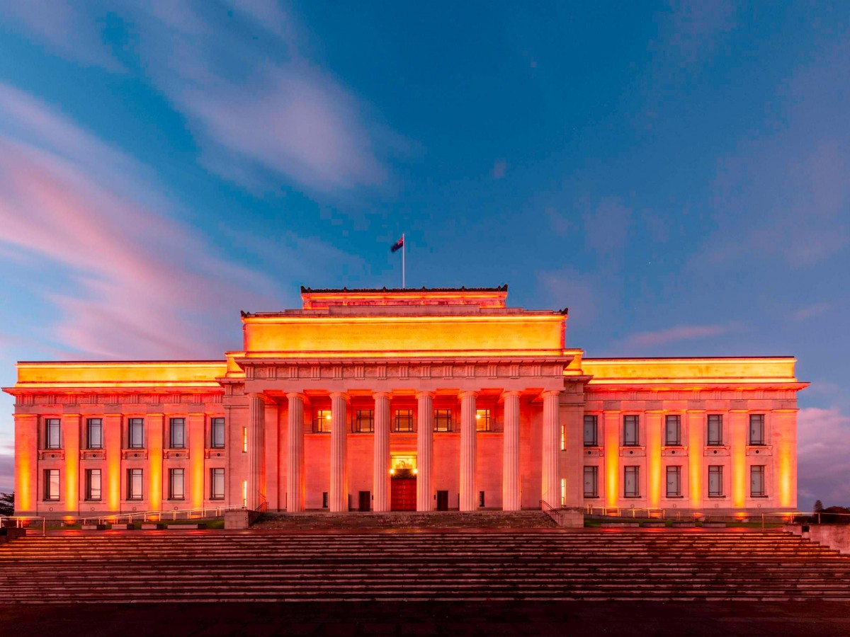 Surroundings: Experience the charm of Auckland