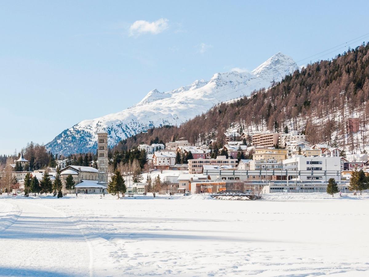 Winter: a world of snow and ice, a skiing paradise