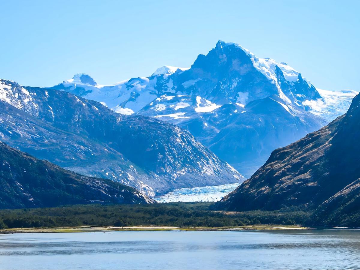 Natural Wonders: God's Ice Workshop and palette