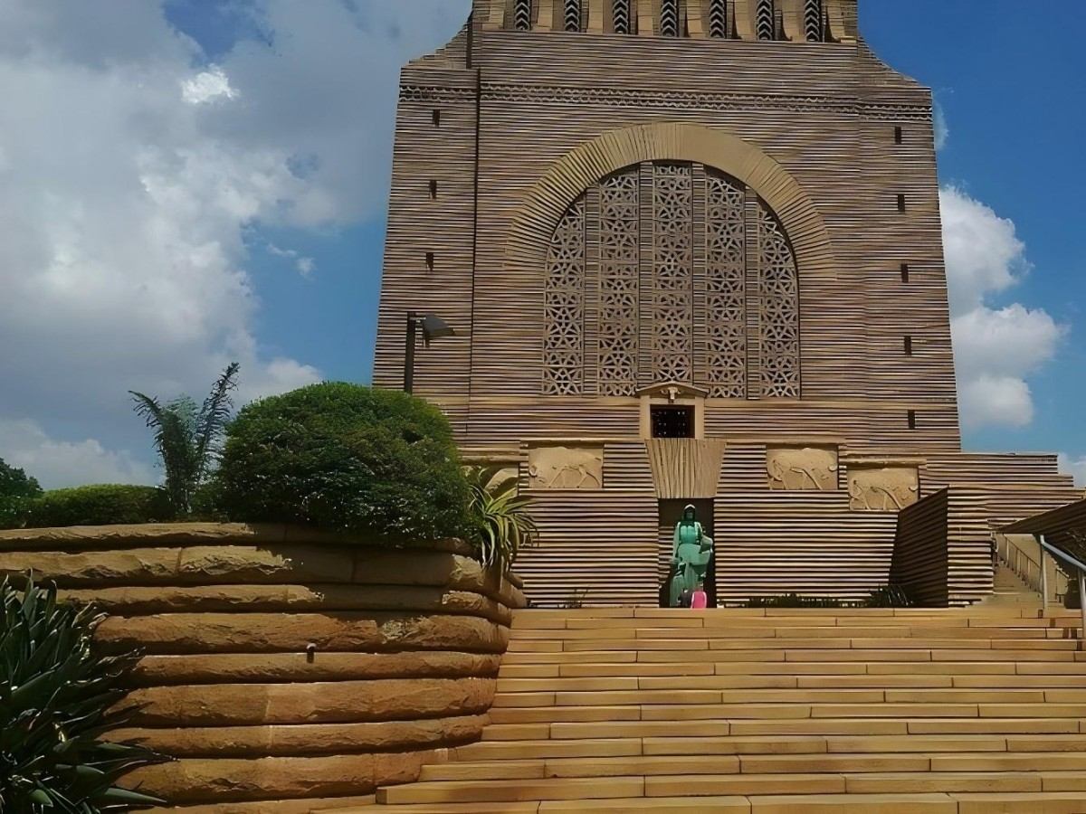 More than just sunshine: the monument is full of attractions