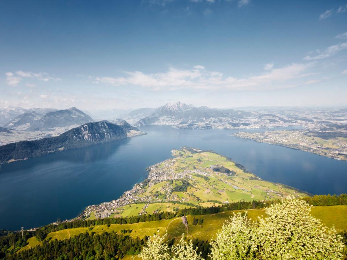 Lake Lucerne at a glance