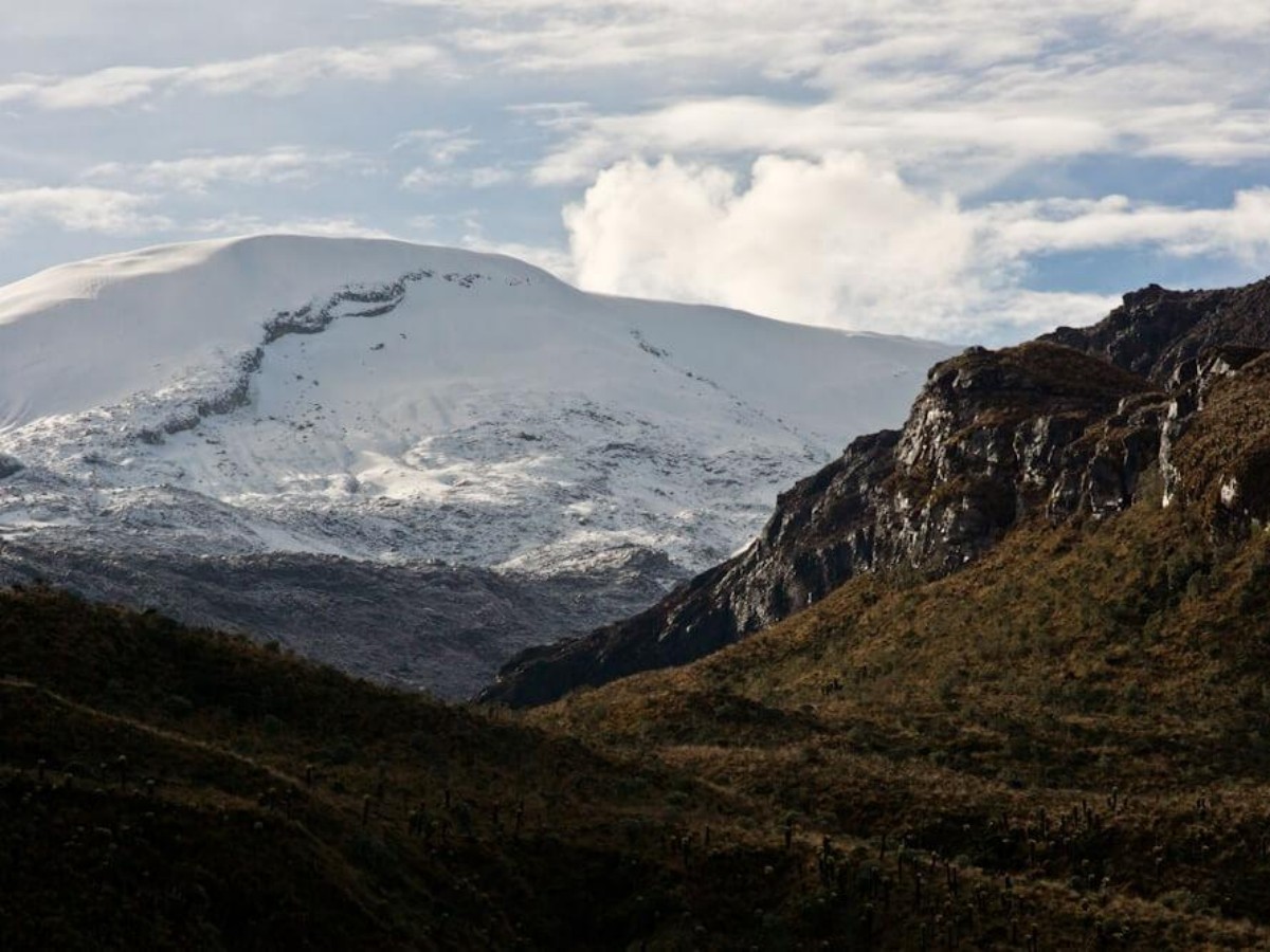 Return shortcut: Relax in the volcanic hot springs