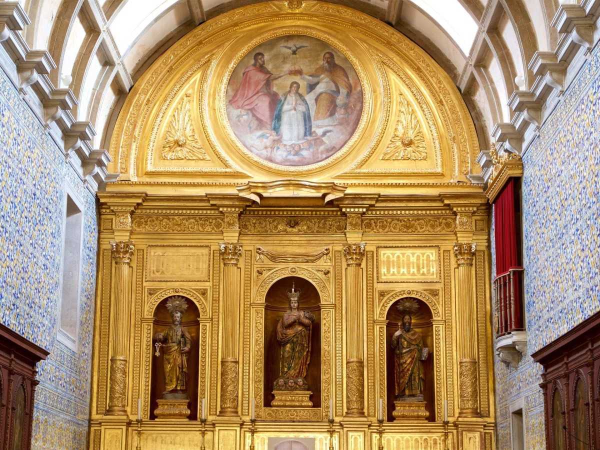 Travel Tips: How to Experience the Charm of Faro Cathedral