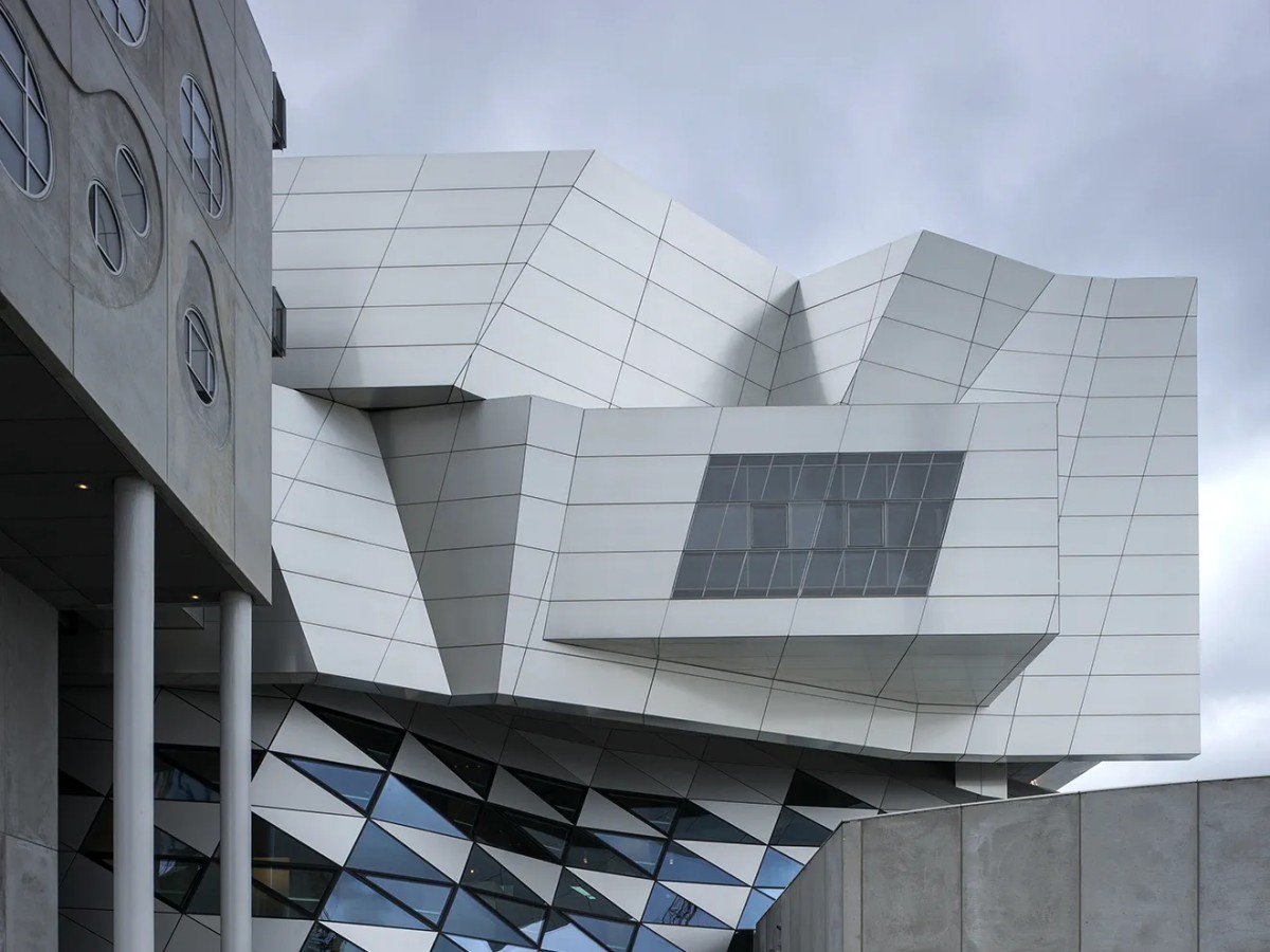 Not just a building, but also a "cultural amplifier" of the city