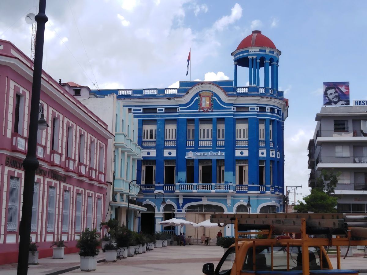 Tourist Experience and Sense