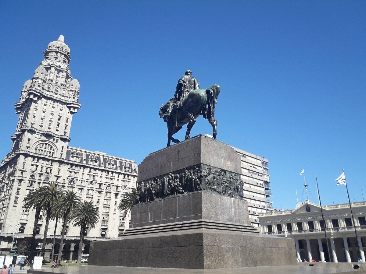 A statue carries the memory and respect of the entire country