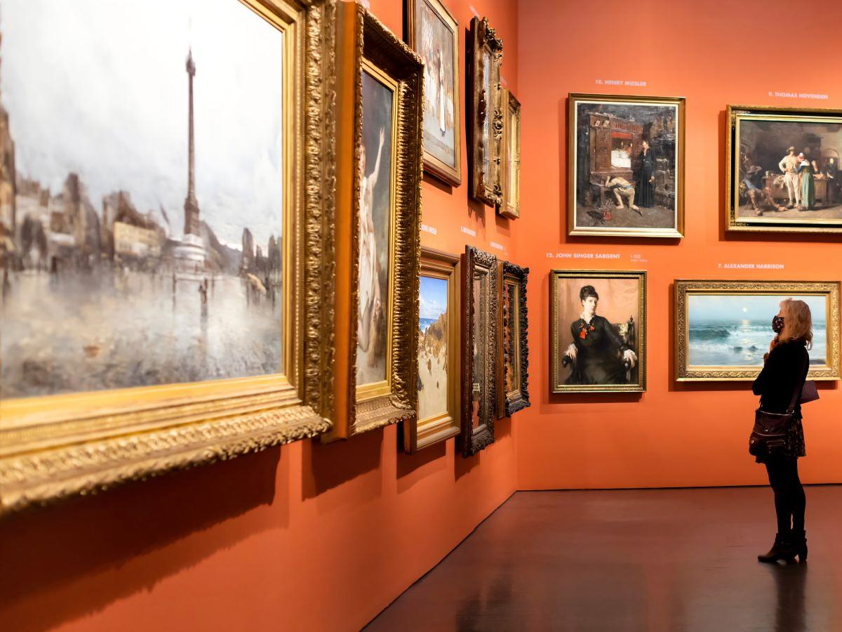 Architectural beauty: an artistic space where tradition meets modernity