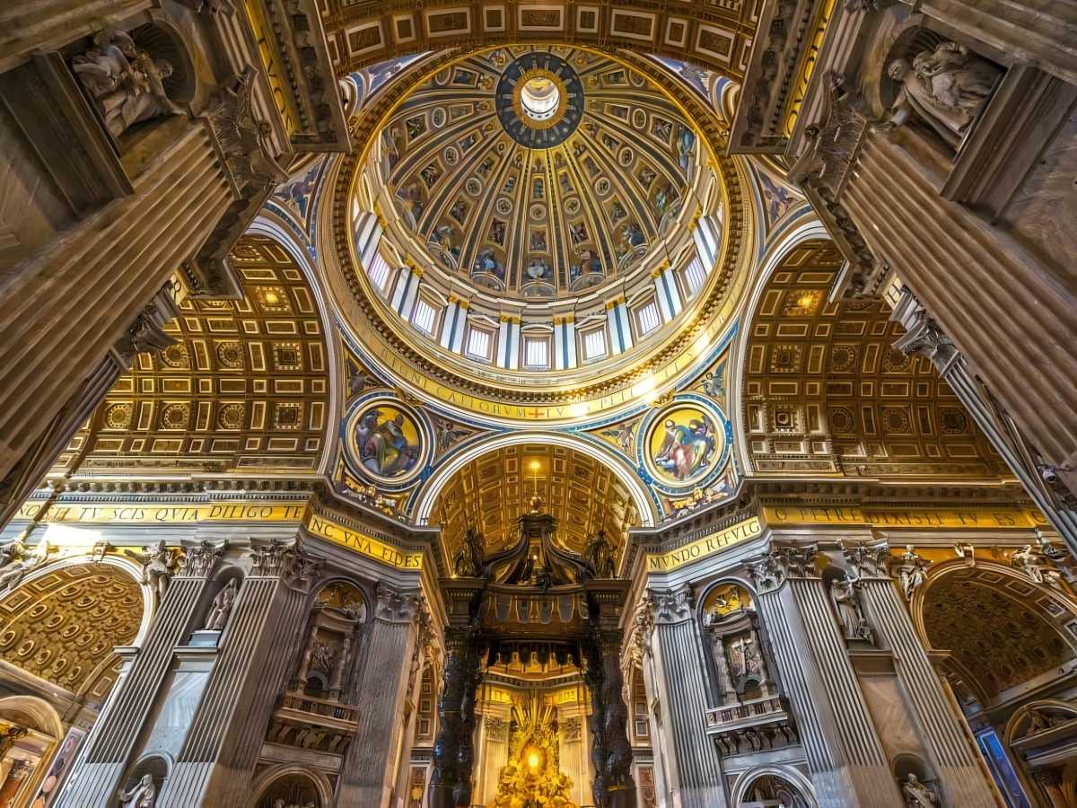 Best time to visit and strategies to avoid crowds