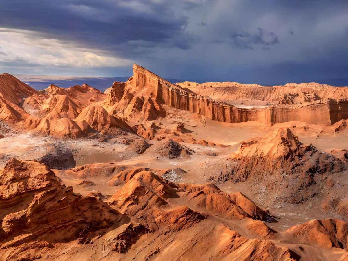 The geography and formation of Valle de la Luna