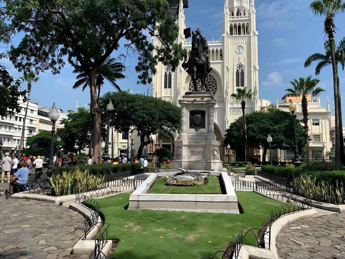 History and culture intertwine: the remains of Simon Bolivar