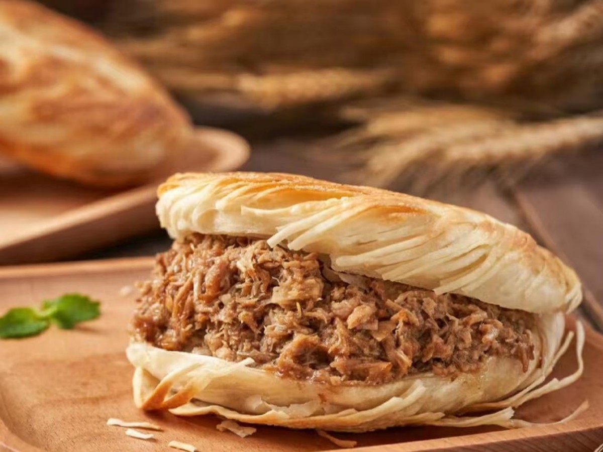 Meat Loaf: Shaanxi's version of a “burger”