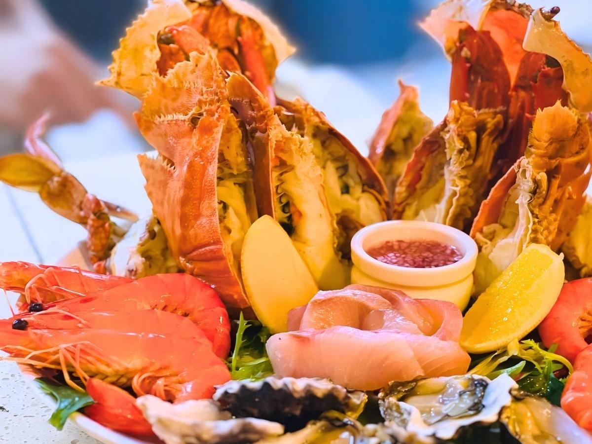 Food: Kamala Beach on the tip of your tongue