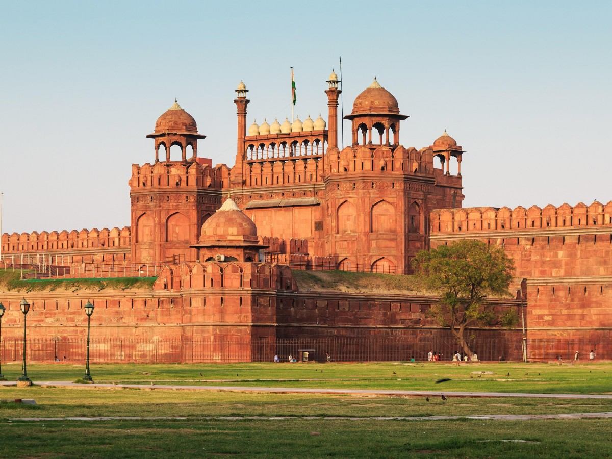 Unmissable Highlights: Architecture and Museums