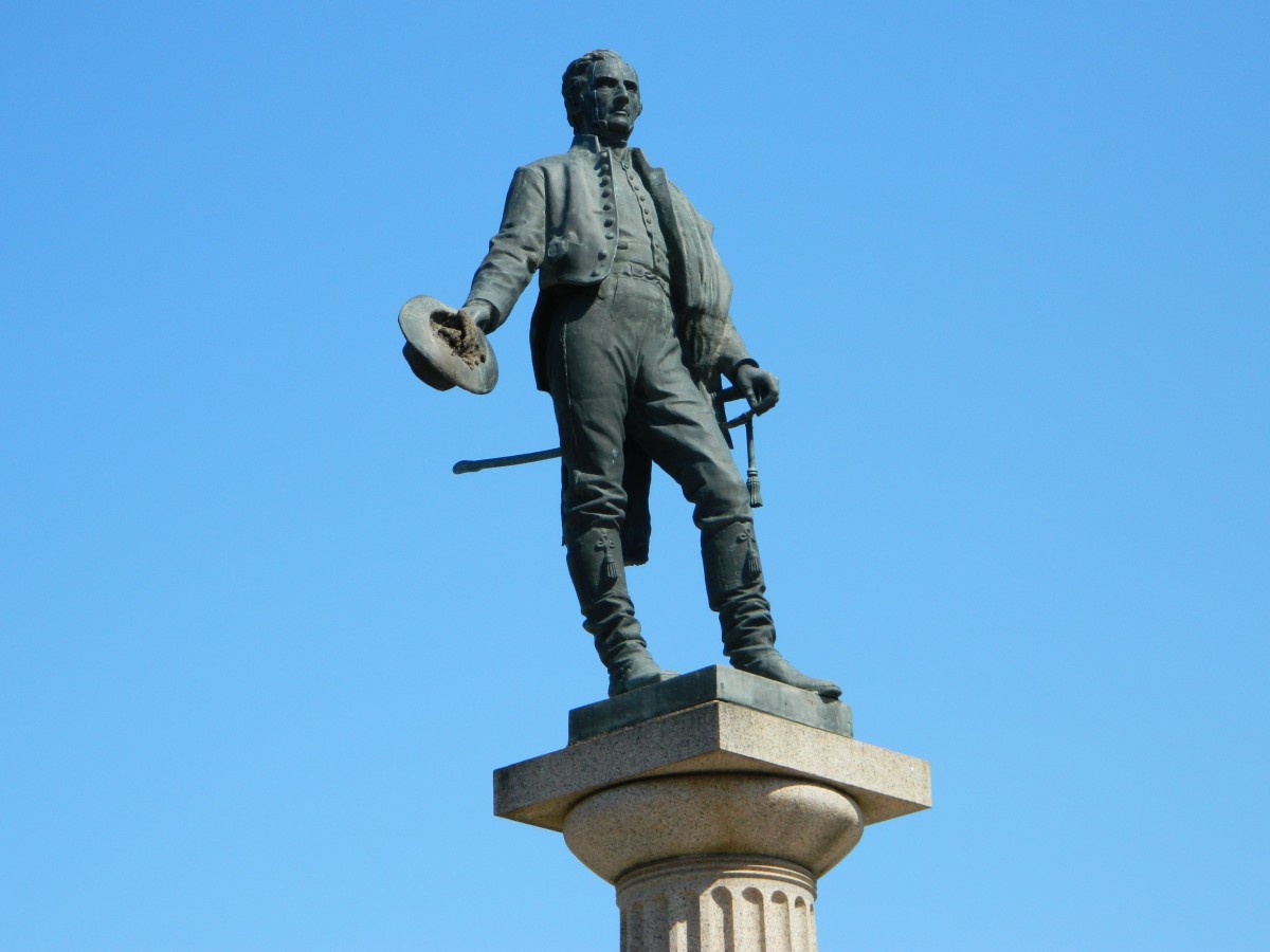 Tips: How to better visit Monumento a Artigas?