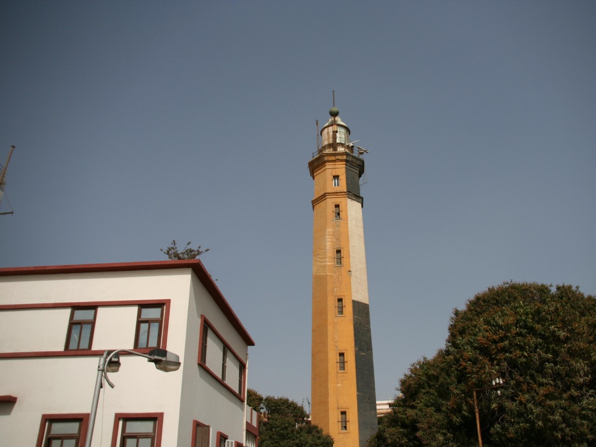 How to get to the lighthouse?