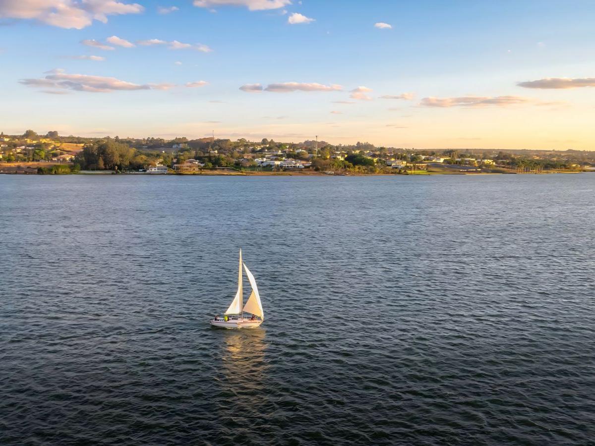 Windsurfing: Passion on the Lake