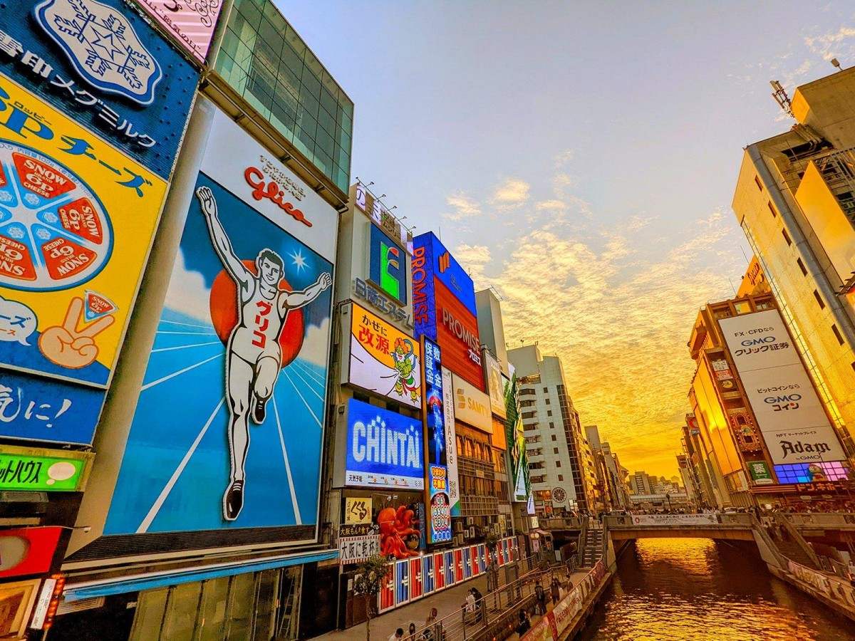 Morning: A Quiet Walk Along the Dotonbori River