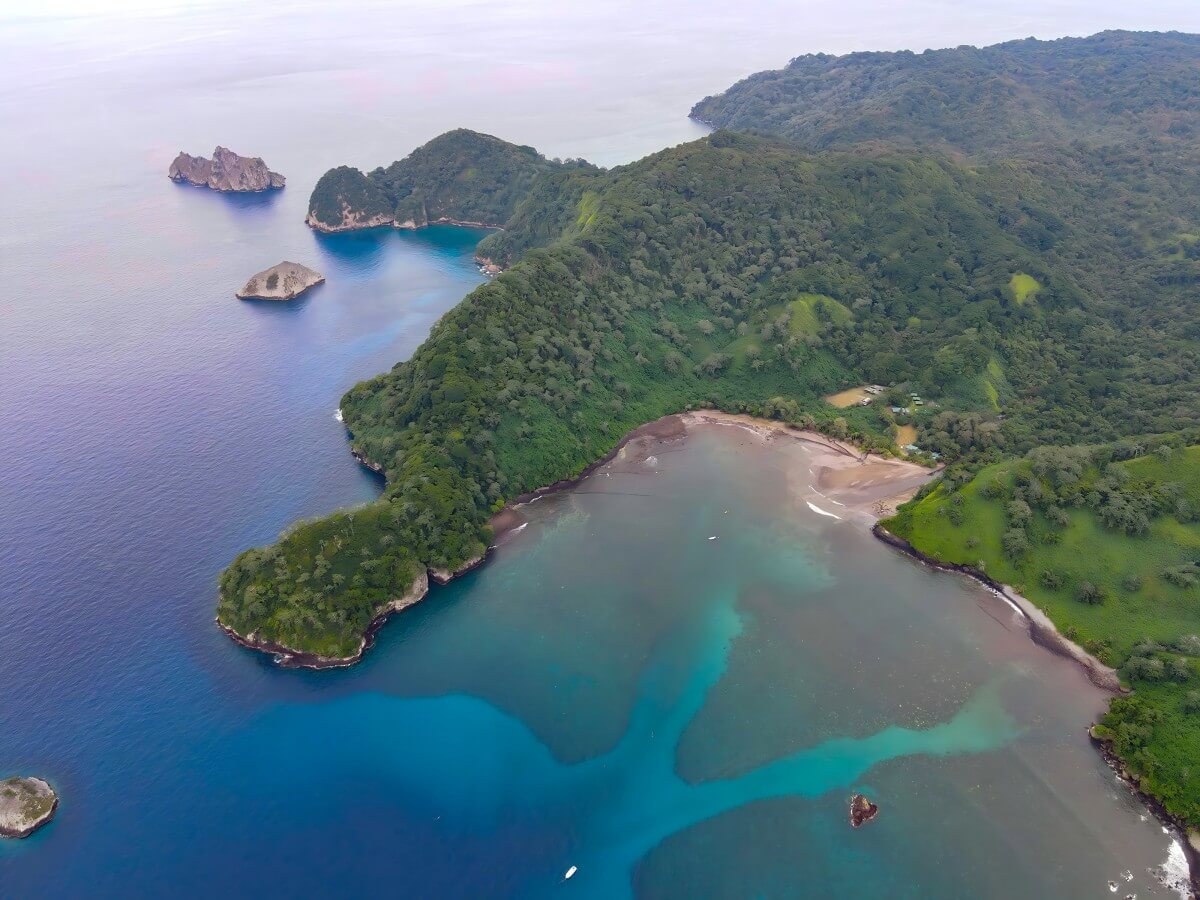 Arrival: Unlock the island passage with one click!