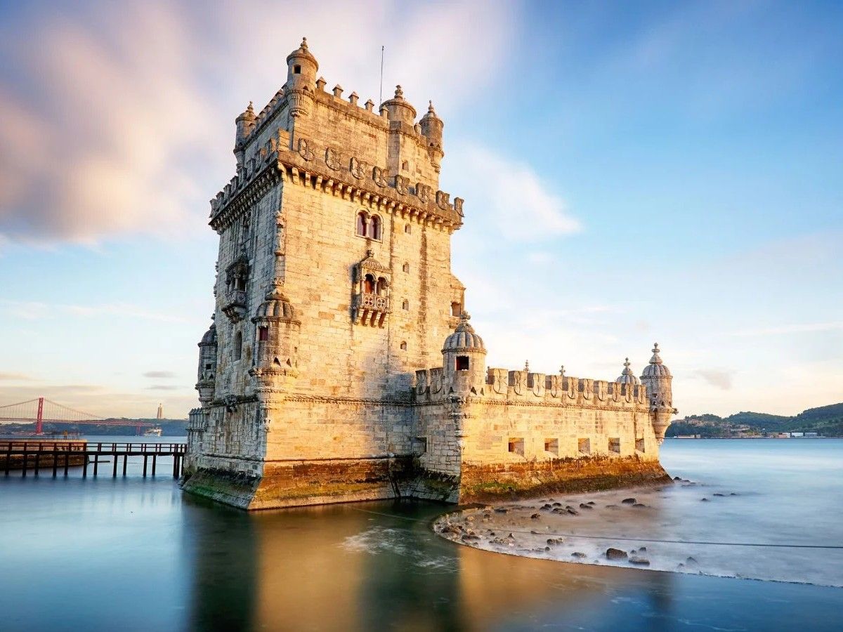 A lighthouse to the world - the legendary story of Belém Tower