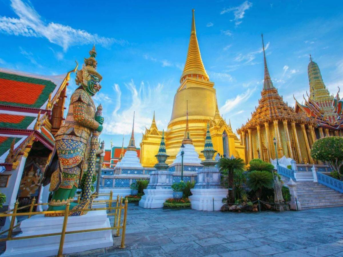 Best time to visit: avoid crowds and experience tranquility