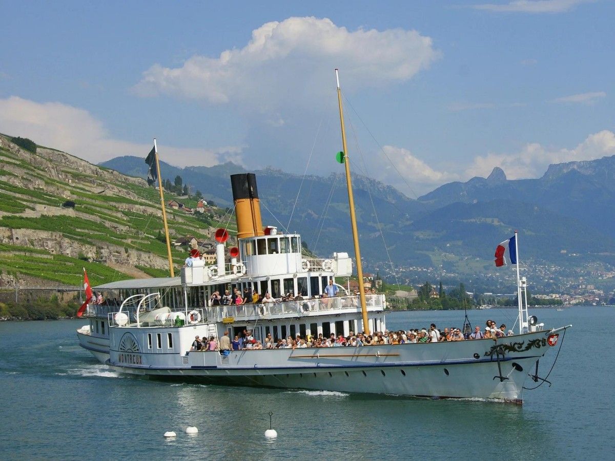 Boat is not a means of transportation, is a breathing space