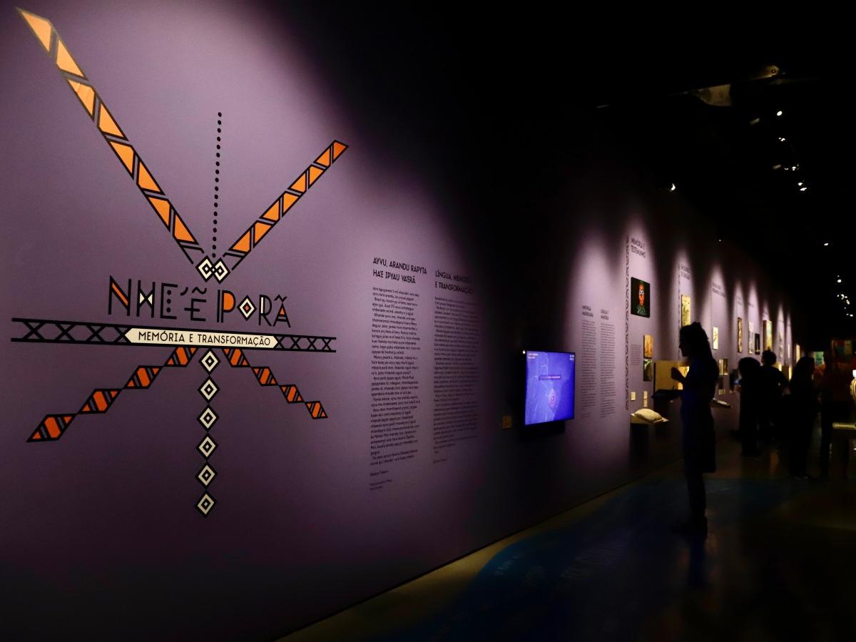 Interactive experience: take part in the marvelous journey of language